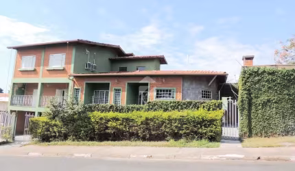 Casa à venda com 324 m², 5 quartos 4 vagas em Parque São Quirino, Campinas