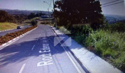 Terreno à venda com 0 m², em Centro, Vinhedo