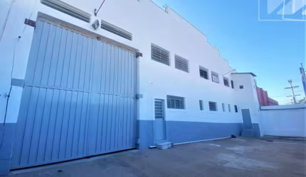 Galpão para aluguel com 747 m², 4 vagas em Chácaras Campos dos Amarais, Campinas