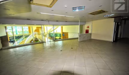 Salão para aluguel com 136 m², em Loteamento Residencial Vila Bella, Campinas