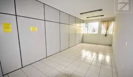 Salão para aluguel com 109 m², em Centro, Campinas