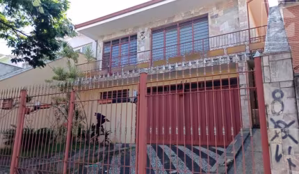 Casa à venda com 160 m², 3 quartos 3 vagas em Vila Marieta, Campinas