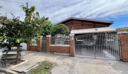 Casa à venda com 160,8 m², 3 quartos 2 vagas em Jardim Carlos Lourenço, Campinas
