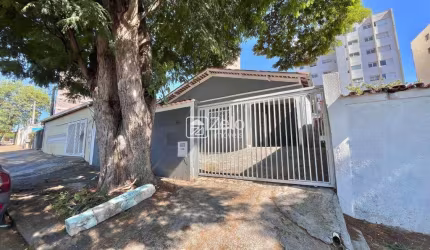 Casa para aluguel com 137 m², 3 quartos 2 vagas em Jardim Flamboyant, Campinas