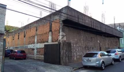 Prédio à venda com 743,13 m², 3 quartos 1 vaga em Centro, Campinas