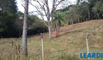 AREA - JARDIM ITAPECERICA - SP