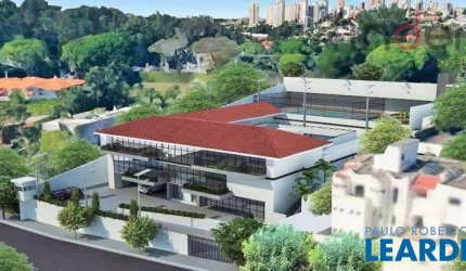 CASA ASSOBRADADA - REAL PARQUE  - SP