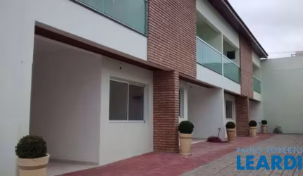 CASA EM CONDOMÍNIO - CIDADE ADEMAR - SP