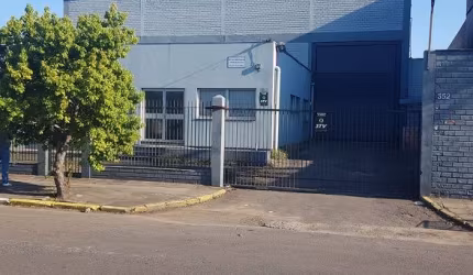 Pavilhão de 2.000 m², com escritório e galpão amplos, para venda