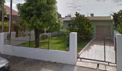 Casa de 110 m², com 01 dormitório, para venda