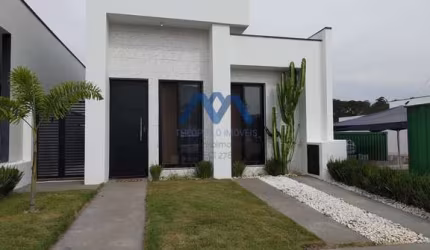 Belíssima Casa Térrea de Alto Padrão à Venda no Condomínio Reserva Ipanema