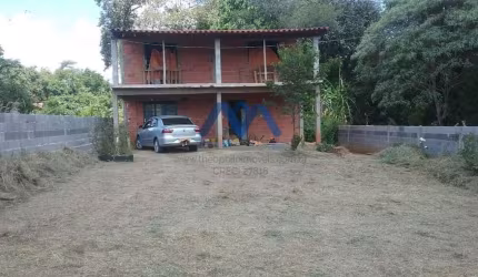 Chácara à Venda