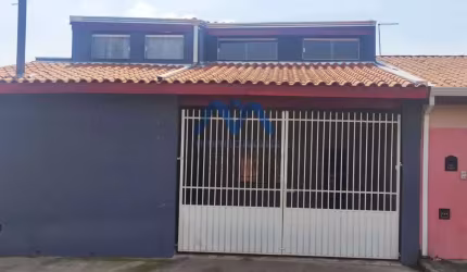 Excelente Sobrado á Venda!