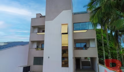 APARTAMENTO COM 03 QUARTOS (01 SUÍTE) PISCINA PRIVATVA COM APENAS 100 METROS DA PRAIA