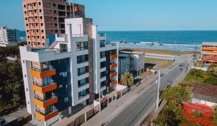 COBERTURA COM VISTA MAR  -  APENAS 150 METROS DA PRAIA, EXCELENTE LOCALIZAÇÃO
