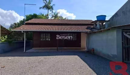 LINDA CASA PRE FABRICADA APENAS 700MTRS DA PRAIA- PROXIMO A REGIÃO CENTRAL DE ITAPOÁ