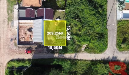 TERRENO LIMPO E NIVEL DA RUA, COM 209,25m2, LOTEAMENTO VOLTA AO MUNDO EM ITAPOÁ/SC, AO LADO LOTEAM. CENTRAL PARK