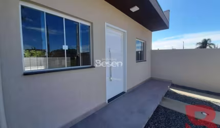 OPORTUNIDADE CASA NOVA, PROXIMO AO MAR, REGIÃO EM DESENVOLVIMETO.