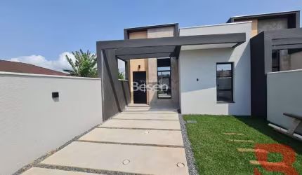 OPORTUNIDADE APENAS R$ 519.000,00, CASA COM EXCELENTE PADRÃO DE ACABAMENTO, BEM LOCALIZADA.