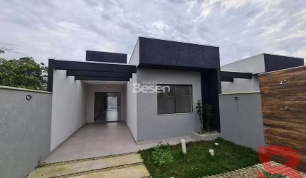 CASAS COM PISCINA NA BARRA DO SAÍ, COM 03 DORMITÓRIOS SENDO 01 SUÍTE