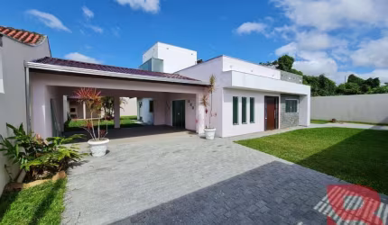 EXCELENTE CASA LOCALIZADA NO BAIRRO CAMBIJU- CONTENDO 04 DORMITÓRIOS (SENDO 03 SUÍTES), APENAS 160MTRS DA PRAIA