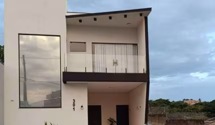 Casa à venda em Indaiatuba, Condomínio Edifício Majestic , com 2 quartos, com 135 m²