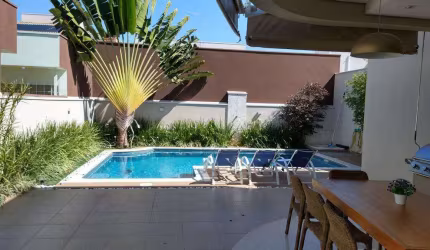 Casa à venda em Paulínia, Parque Brasil 500, com 3 quartos, com 280 m²