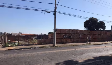 Terreno, 1320 m² - venda por R$ 990.000,00 ou aluguel por R$ 4.500,00/mês - Vila Ipiranga - Bauru/SP