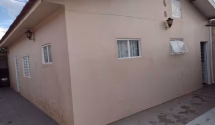 Casa com 2 dormitórios à venda, 118 m² - Núcleo Residencial Edison Bastos Gasparini - Bauru/SP