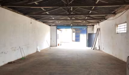 Barracão, 120 m² - venda por R$ 300.000,00 ou aluguel por R$ 1.900,00/mês - Vila Lemos - Bauru/SP