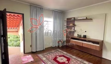 Casa, Sobrado a venda na Avenida Castelo Branco- Bauru-SP