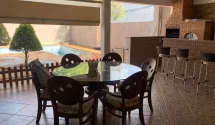 Linda Casa-Sobrado para venda no residencial Estoril Centreville - Bauru / SP - Jardim Estoril