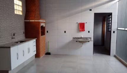 Casa com 3 dormitórios à venda, 127 m² por R$ 370.000,00 - Jardim Prudência - Bauru/SP