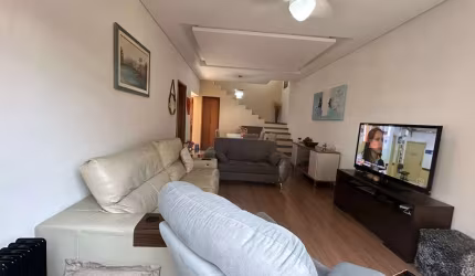 Casa com 6 quartos à venda na Rua das Rolinhas, Vila do Encontro, São Paulo, 265 m2 por R$ 990.000