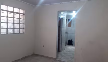 Casa com 2 quartos à venda na Rua Miguel Elias Zaiet, Jardim Miriam, São Paulo por R$ 280.000