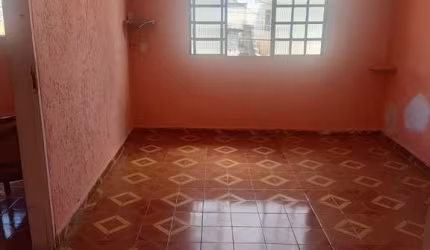 Casa com 2 quartos para alugar na Rua Cenobitas, Vila Constança, São Paulo por R$ 1.600