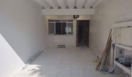 Casa com 2 quartos à venda na Rua Rolando Curti, Vila Clara, São Paulo por R$ 330.000