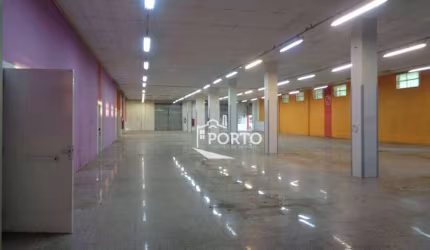 Barracão para alugar, 330 m² - Vila Rezende - Piracicaba/SP