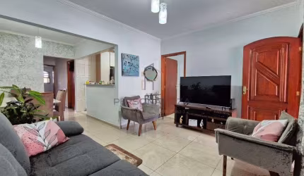 Casa térrea para venda no Parque Residencial Jundiaí, Jundiaí - SP com Terreno de 175m² de área e 145m² de área construída