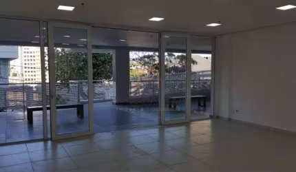 Sala / Loja no edifício Golden Office, Chácara Urbana - Jundiaí, SP , Preço de ótima oportunidade - Térreo
