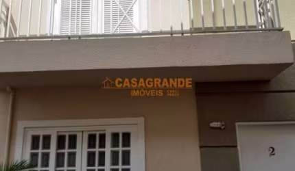 Casa com 2 quartos Vila Industrial