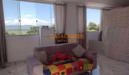 Sobrado com 06 Quartos, 250m² no Galo Branco - SJC