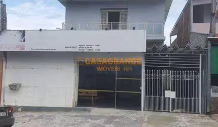 Casa +Ponto Comercial com 03 quartos, 180mts no Parque Santa Rita SJC