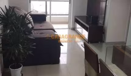 Apartamento com 02 quartos, 52mts no Jardim Oswaldo Cruz SJC