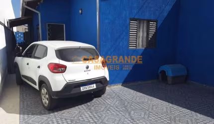 Casa com 3 quartos- 70m² - Santa Luzia