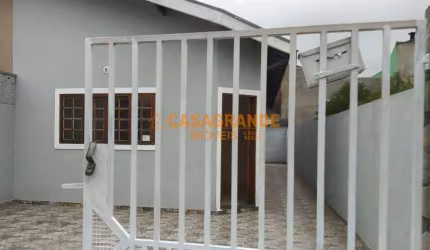 Casa com 2 quartos - 70 m²- Jardim Santa Júlia