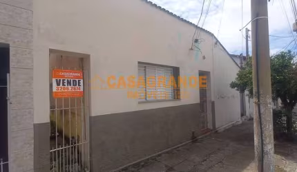 Casa com Edícula 148 mt²  a  venda no Bairro de Santana