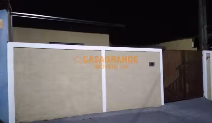 Casa com 03 quartos, 200m² no Cidade Vista Verde