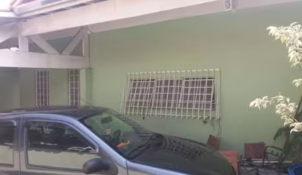 Casa  com 250ms². no Jardim Motorama