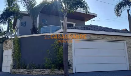 Casa com 5 quartos no Residencial De Ville